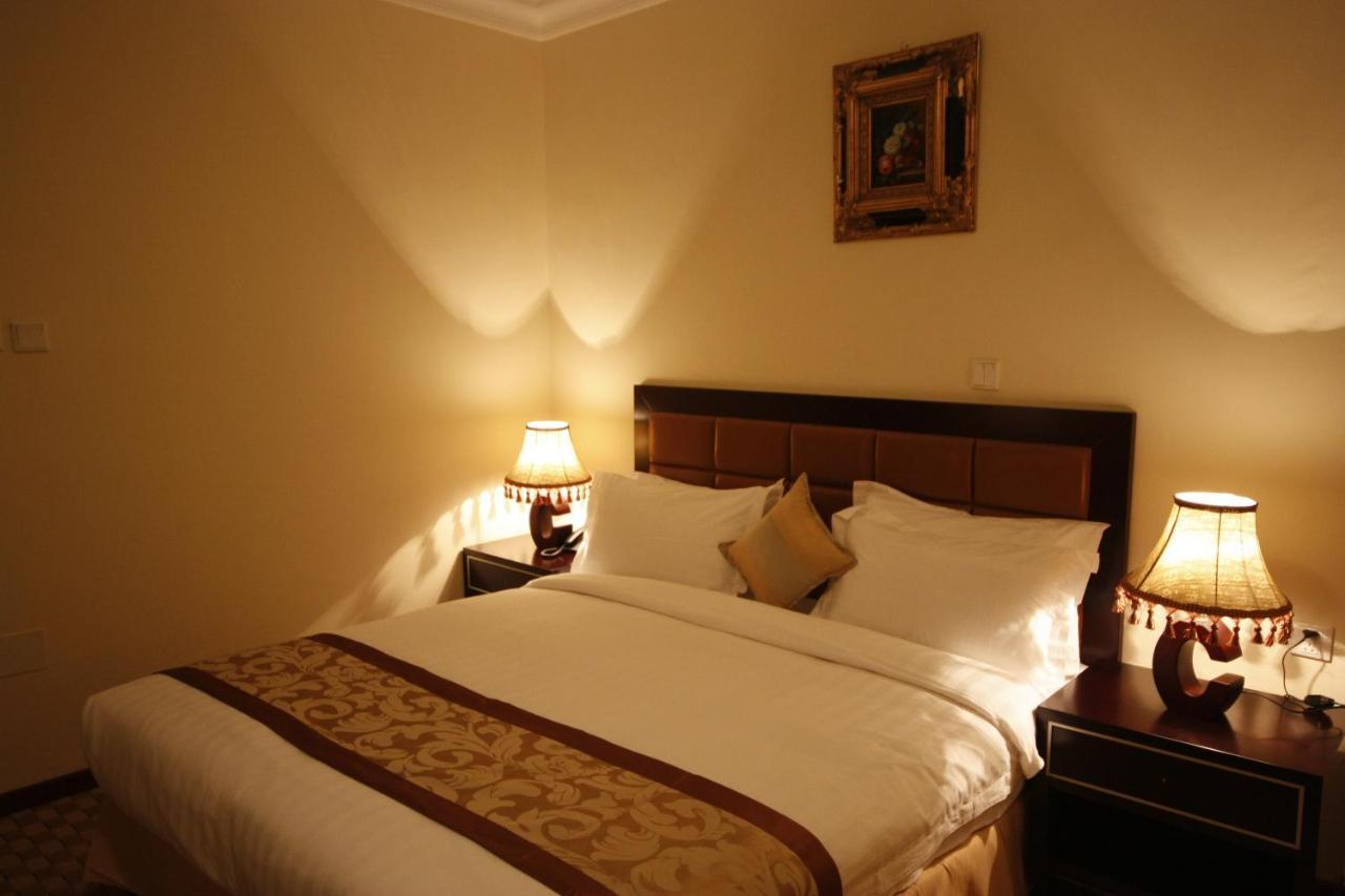 Caravan Hotel Addis Екстер'єр фото